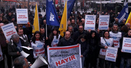 Af Örgütü: Kamudan çoğu öğretmen, 130 bin kişi ihraç edildi