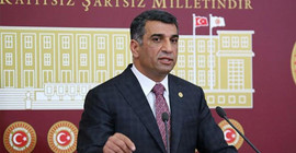 CHP'den, 'yönetim istifa' diyen vekile kınama cezası