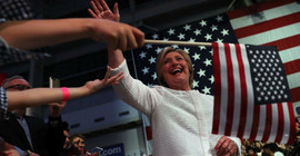 Clinton'dan ırkçı şaka: Siyahların hepsi birbirine benziyor