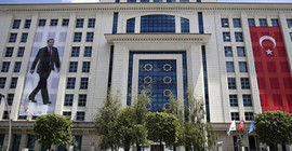 AKP il binasını yapan şirket konkordato istedi