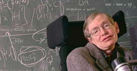 Hawking'in tekerlekli sandalyesi satışa çıktı