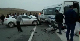 Van'da kaza: 1 ölü, 18 yaralı