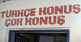 Cezaevinde Kürtçe şarkı söyleyen kadınlara disiplin soruşturması