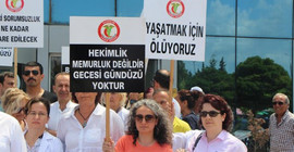 Son bir yılda yaklaşık bin aile hekimi görevinden ayrıldı