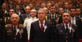 Akar, patlamanın ardından Hakkari'ye gitti