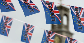 Brexit anlaşması sonrası sterlin sert düştü