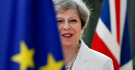 İstifalar sonrası Theresa May'den ilk açıklama