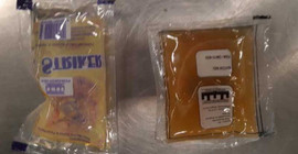 127 litre içkiyi poşetle havalimanından geçirmeye çalıştılar