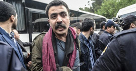 Asker baro başkanına yumruk attı