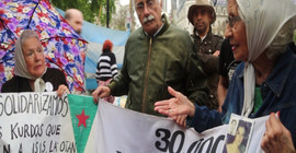 Plaza de Mayo Anneleri 40. yılında