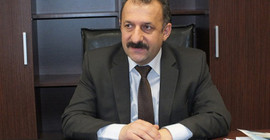 Profesörden Hayko Bağdat'a: Yiyorsa yargıla da görelim kılıç artığı