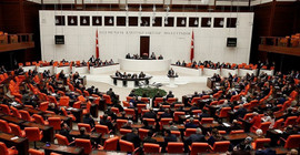 Ulaştırma Bakanı’na yanıt: Bizim için olmazsa olmaz değilsiniz