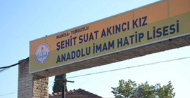 Manisa'da 54 öğrenci yemekten zehirlendi