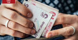 Ekonomistler: Asgari ücreti lütuf gibi pazarlayacaklar