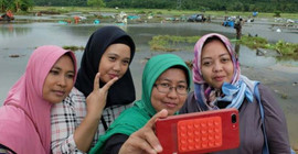 Afet selfiesi: Yıkım fotoğrafları daha fazla beğeni alıyor