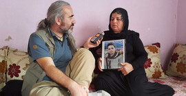 Tutuklu barış aktivisti sevk edildi