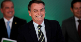 Brezilya lideri Bolsonaro kolay silah erişimine yolu açtı