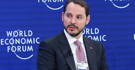 Davos'tan dönmeden etkilerini almaya başladı