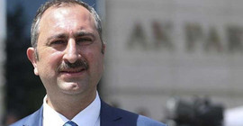 Gül: Yasakçı bir Türkiye'den bugün güçlü bir Türkiye doğdu