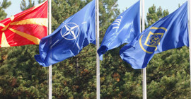 Makedonya, NATO'ya katılım protokolünü imzaladı