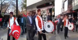 Saadet bu kez tellalarla duyurdu: İttifak mittifak yok