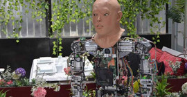 Konyalı robot yeni yüze kavuştu