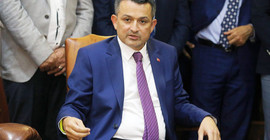 Pakdemirli'den McCain açıklaması: Evde oturup Bakan olmadım ki