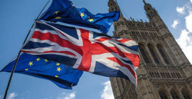 Brexit: Süreç Titanik'tekilerin 'Buzdağı yoldan çekilsin' oylaması gibi