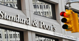 S&P: Türkiye 2019'da negatif yıllık büyüme yaşayacak
