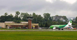 Havaalanı var uçağı yok, demiryolu var treni yok