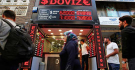 'Türkiye derin bir ekonomik krize sürükleniyor'
