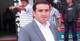İhraç edilen öğretmen inşaatta can verdi