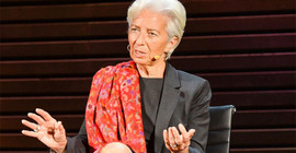 Lagarde: Küresel ekonomi hassas bir noktada