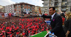 İmamoğlu: Şahenk, Ciner ve Demirören ailelerini uyarıyorum