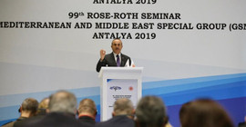'Soykırım' polemiği: Çavuşoğlu 'şok etti', Fransız parlamenterler salonu terk etti