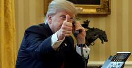 Trump'tan Suudi Kral'a: Sizi savunmak için kıçımızı yırtıyoruz