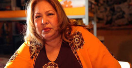 Sanatçı Dilber Ay hayatını kaybetti