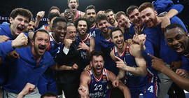 Anadolu Efes ve Fenerbahçe, Final Four'da birbirine rakip oldu