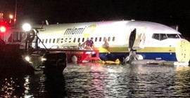 Boeing 737 pistten çıkıp nehre düştü