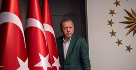 FT: Erdoğan ekonomiye odaklanmalı, siyasi dalavereye değil