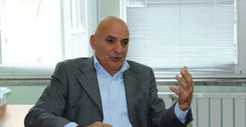 Sönmez: AKP köşeye sıkışmış kediler gibi tırmalıyor