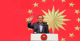 Erdoğan, Yılmaz Erdoğan ve Şahan Gökbakar'ı hedef aldı