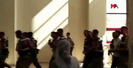 Diyarbakır'da 5’i ölüm orucunda 10 tutuklu hastaneye kaldırıldı