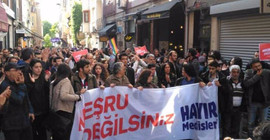 ‘Meşru değilsiniz’ yürüyüşüne polis saldırdı