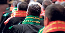 Hakimlerden Sabah’a suç duyurusu