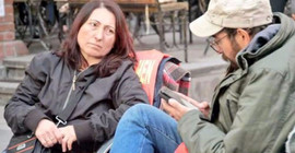 'Oğlumu beş polis karga tulumba götürdü'