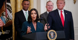 Trump'tan Kardashian'a: İyi genlere sahip, en başarılı avukatlardan biri olacak
