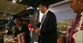AKP’li meclis üyesi, Kadıköy Belediye Başkanı’nın mikrofonunu kapattı