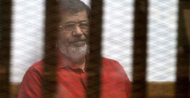 Mursi'nin taziye merasimine izin verilmedi