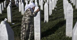 Srebrenitsa katliamı kurbanlarının cenaze işlemleri tamamlandı